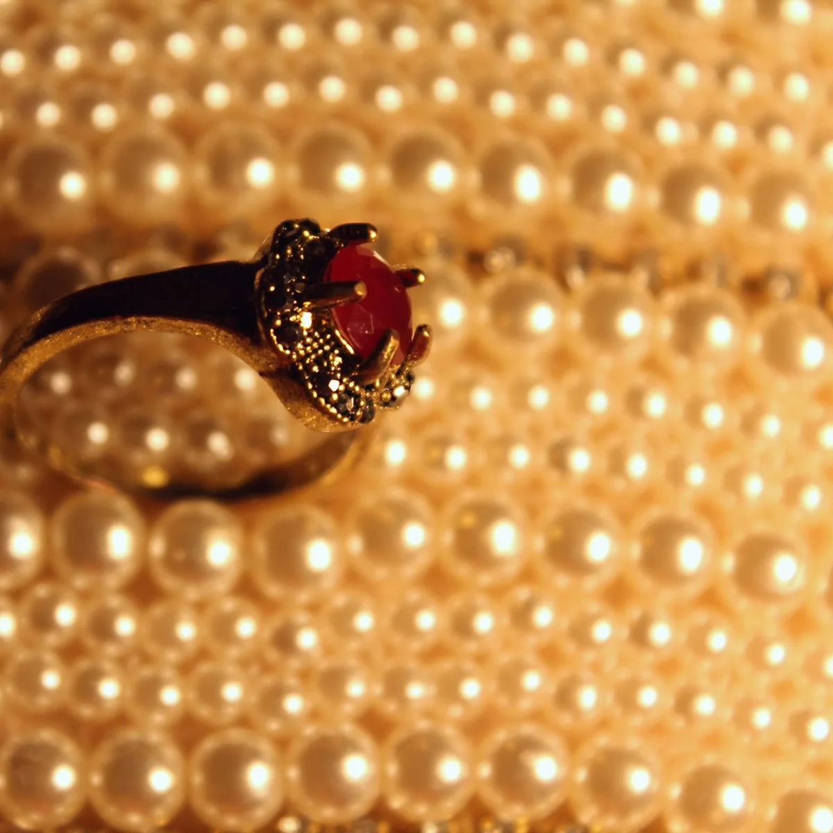 Anillo Granate Victoriano