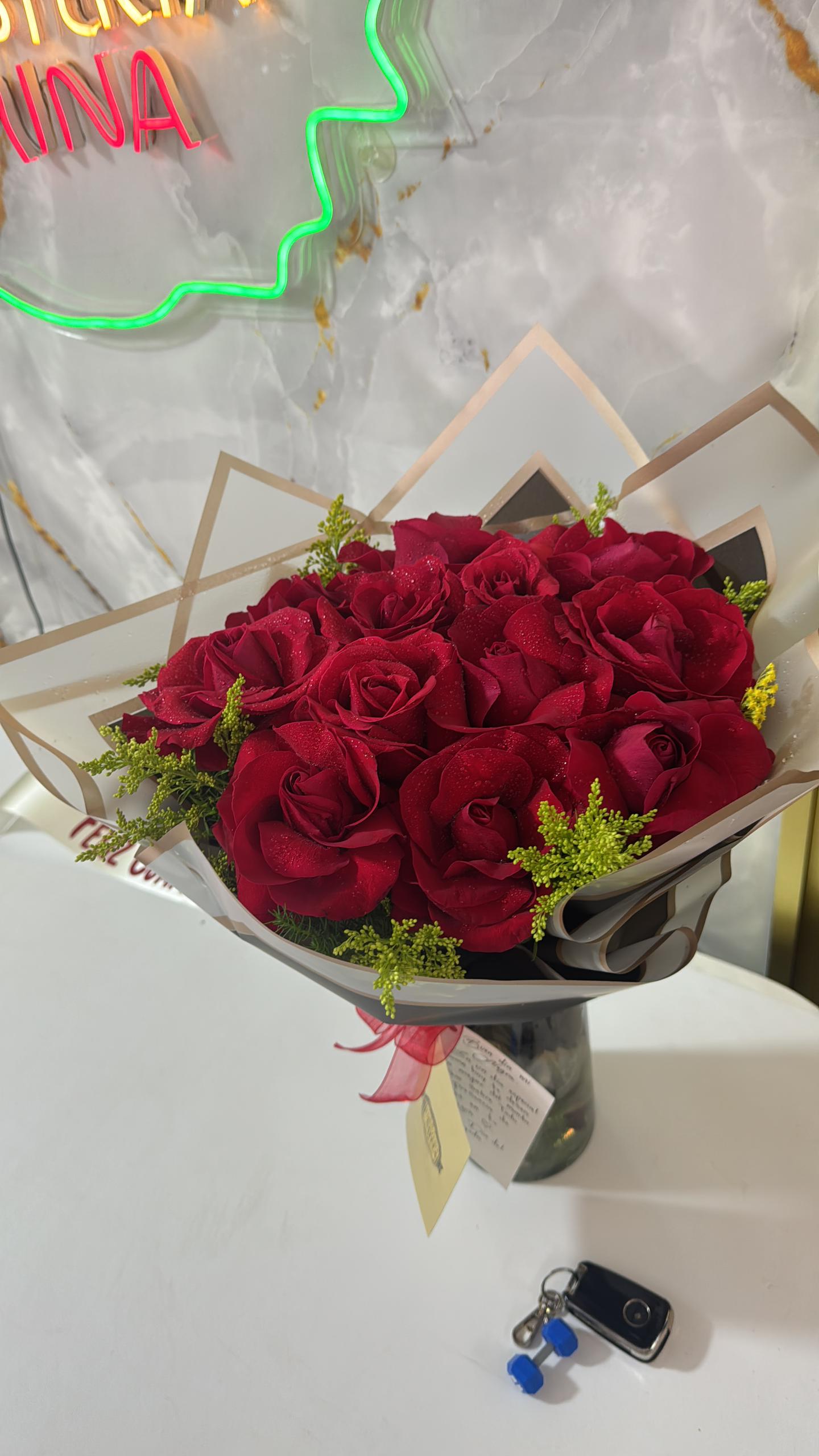 12 rosas