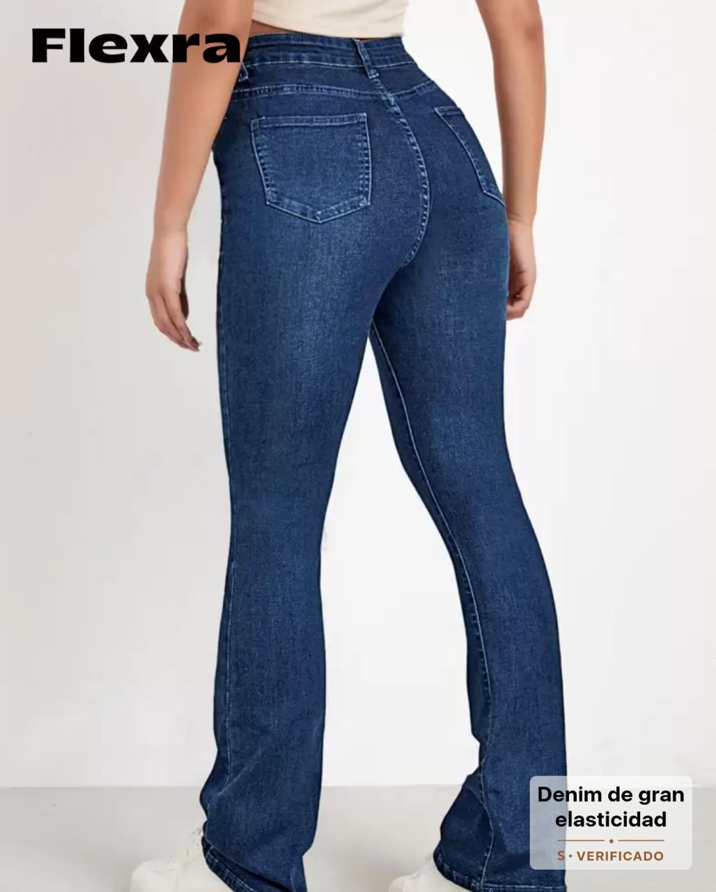 Jeans acampanados de talle alto